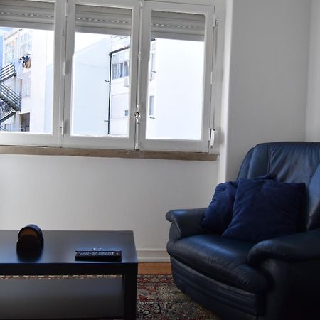 Young Apartment Lisbona Esterno foto